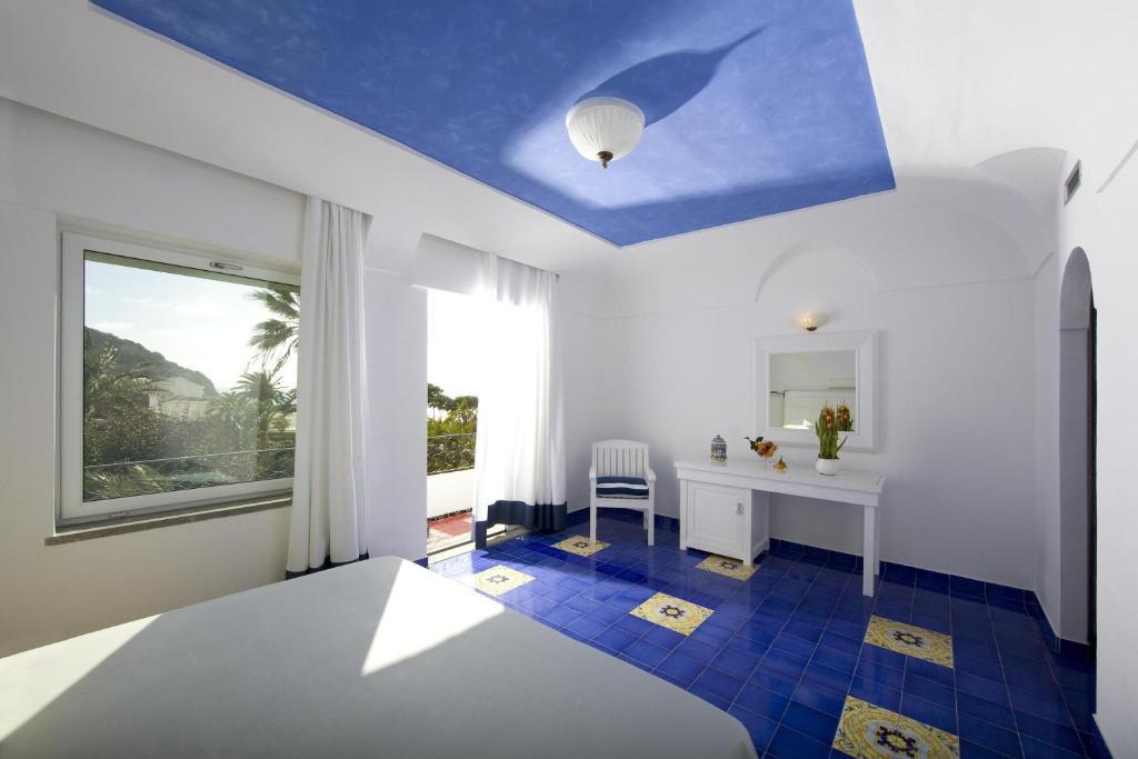 San Michele Hotel & Spa Sant'Angelo  Room photo